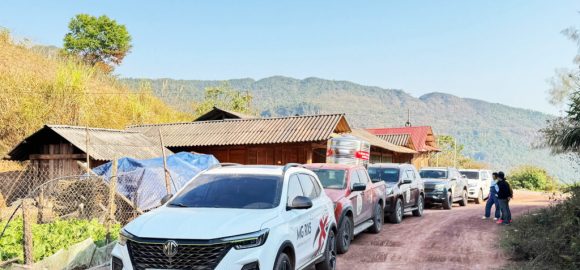 Cùng RX5 chinh phục cực tây Tổ quốc trên hành trình “Sưởi ấm bản cao”
